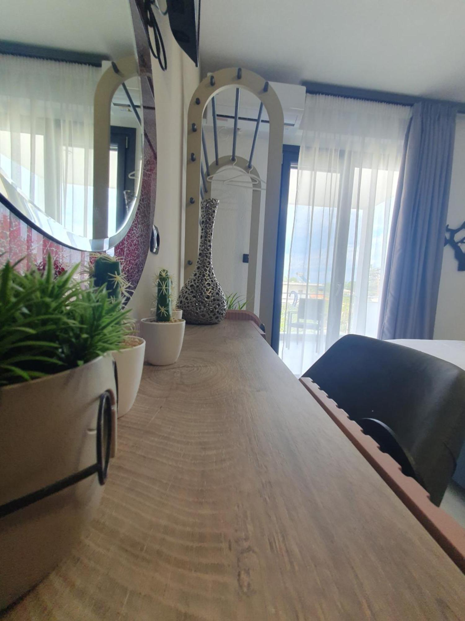 Olea Luxury Suites Asproválta Eksteriør billede
